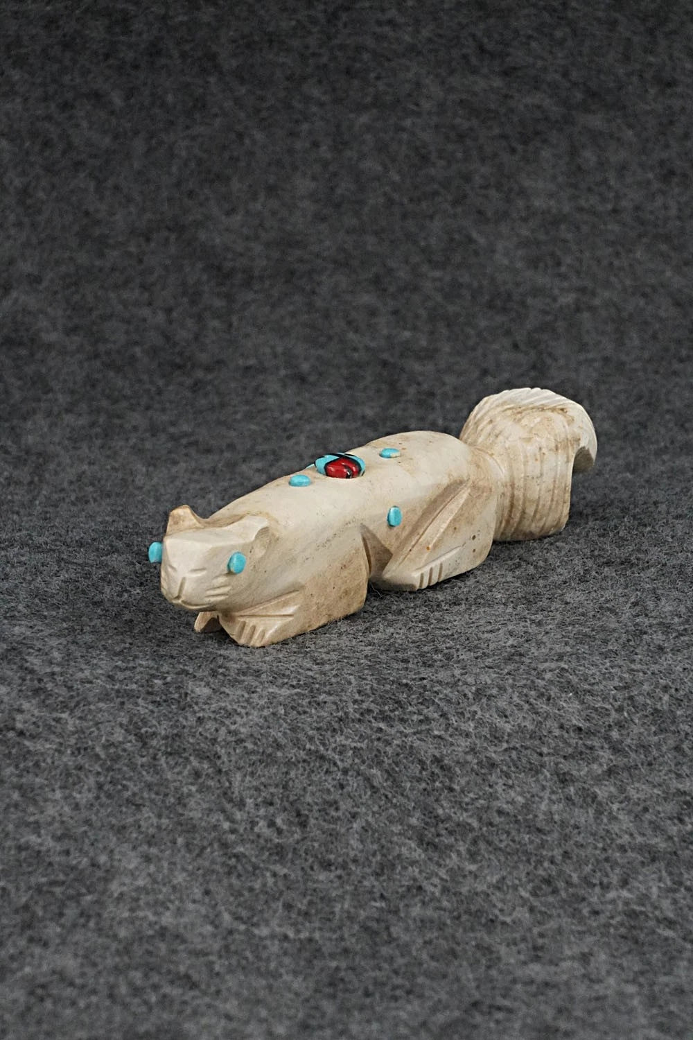 Squirrel Zuni Fetish Carving - Danette Laate
