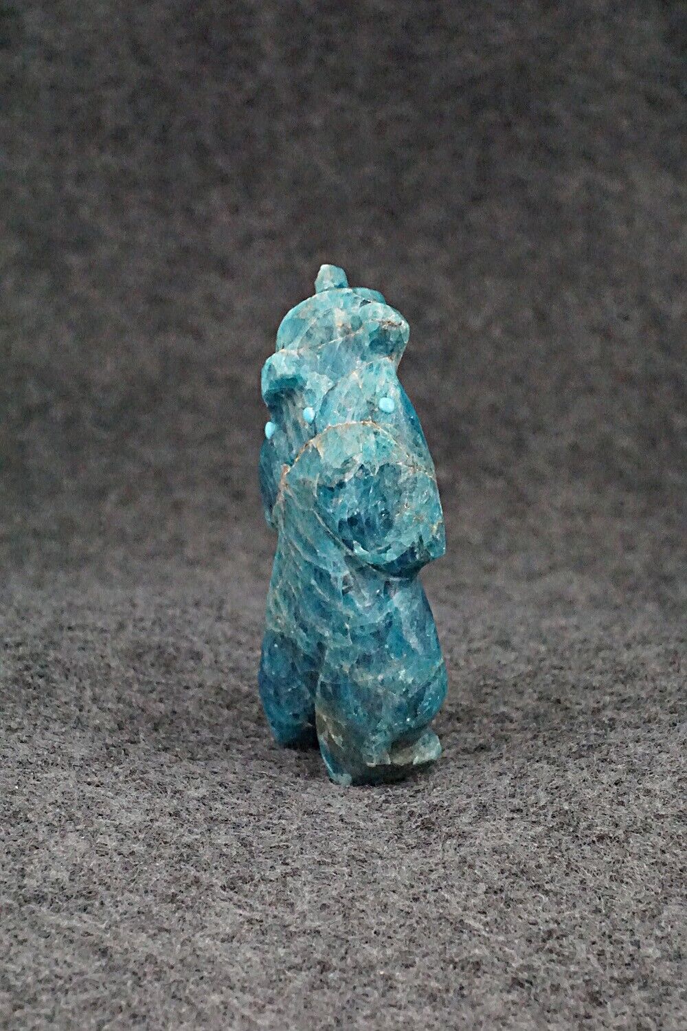 Bear Zuni Fetish Carving - Danette Laate