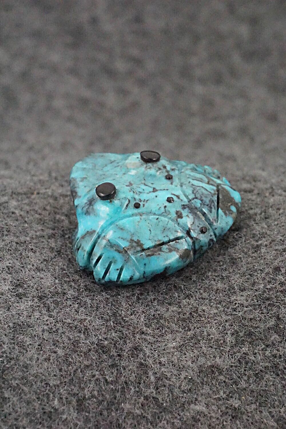 Frog Zuni Fetish Carving - Reynold Lunasee