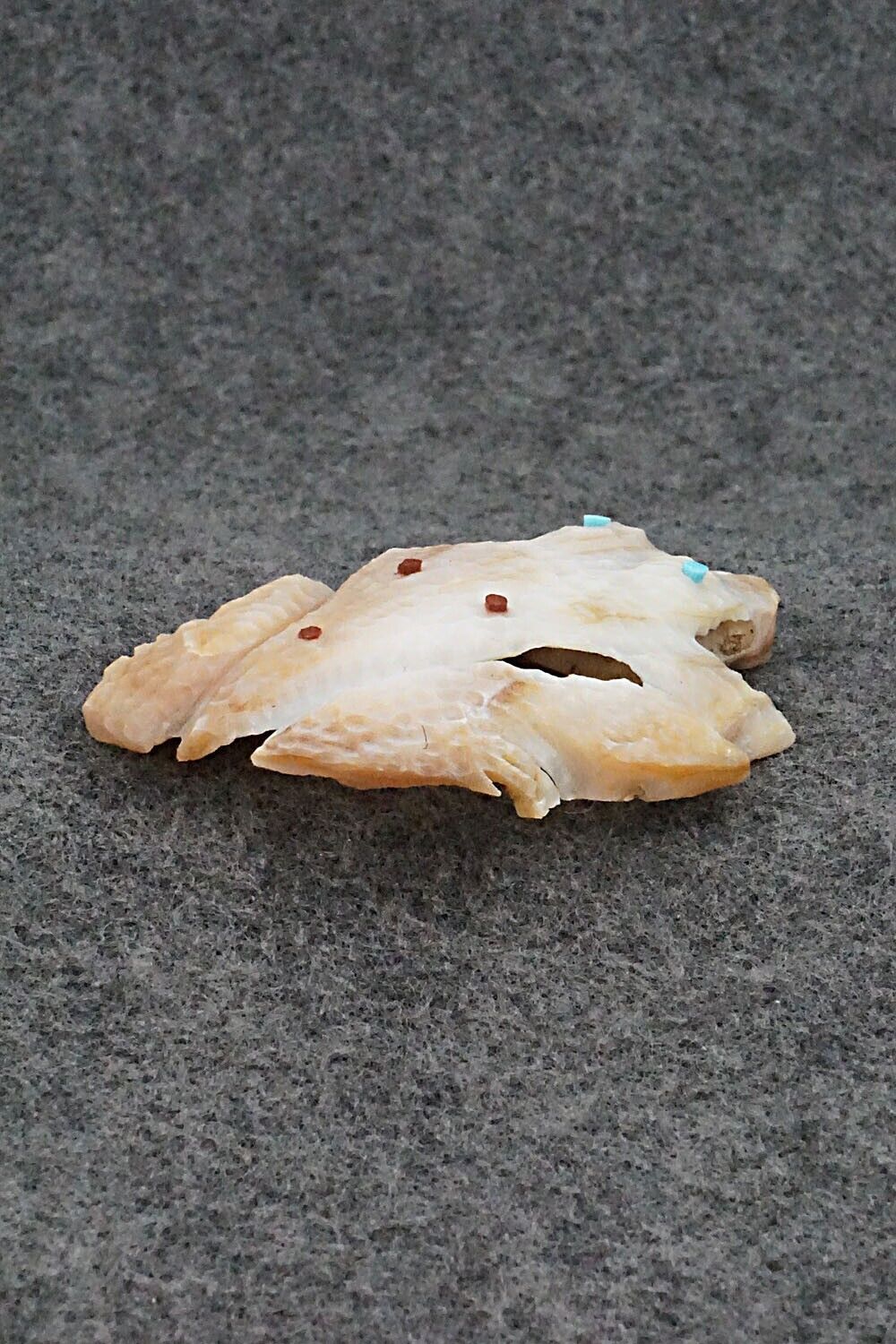 Frog Zuni Fetish Carving - Tyrone Poncho