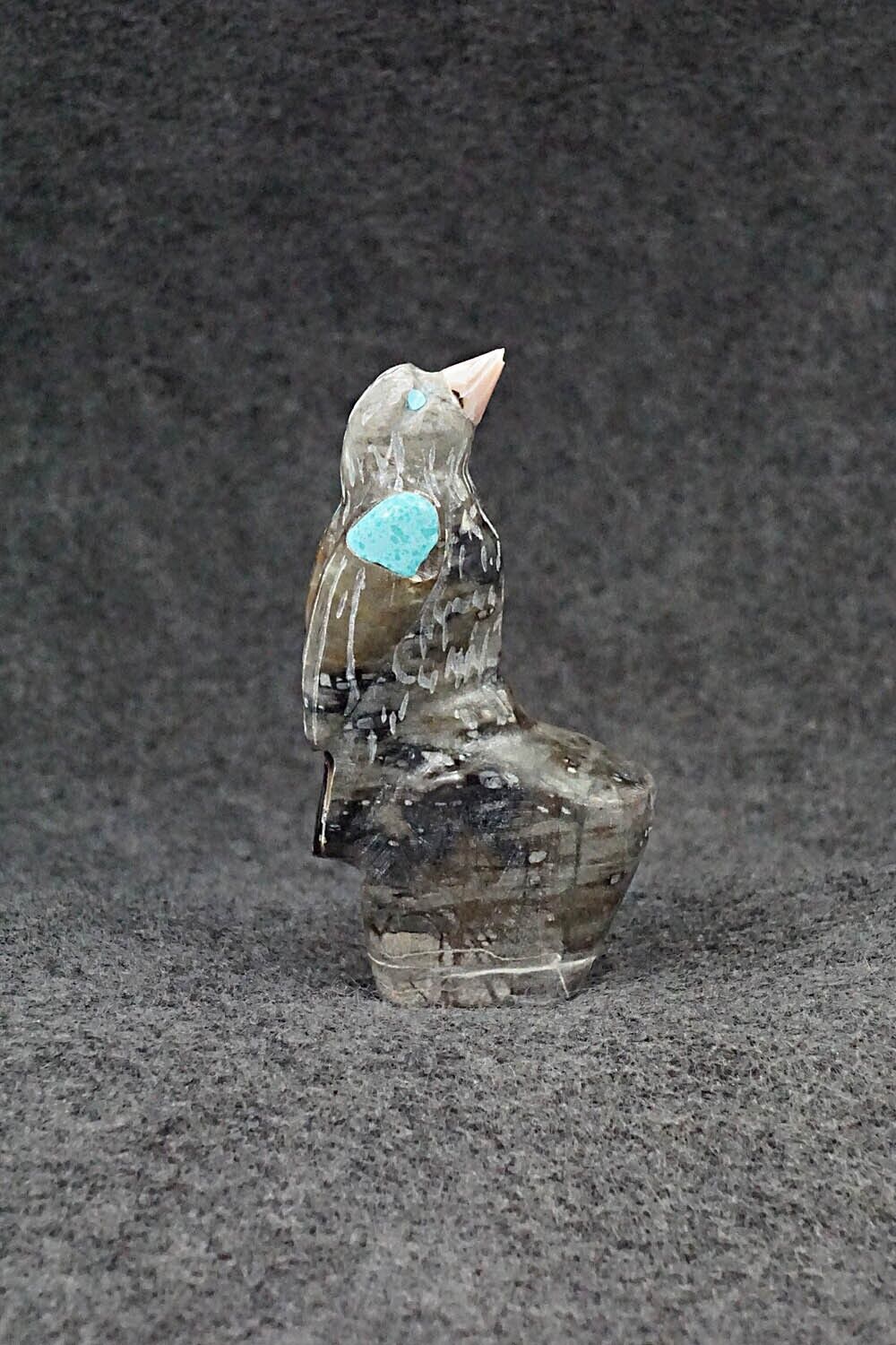 Eagle Zuni Fetish Carving - Freddie Leekya