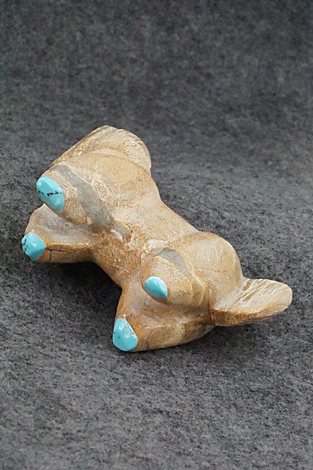 Horse Zuni Fetish Carving - Freddie Leekya