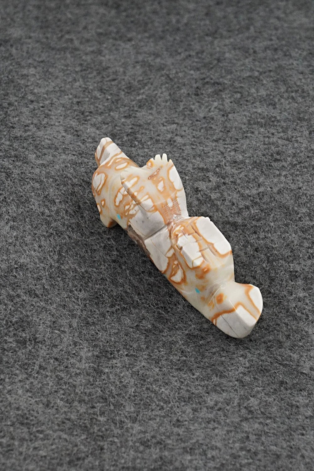 Wolf Zuni Fetish Carving - David Chavez