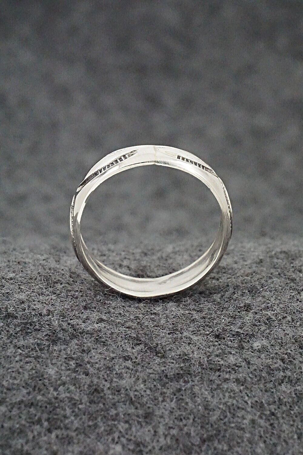 Sterling Silver Ring - Elaine Tahe - Size 10.5