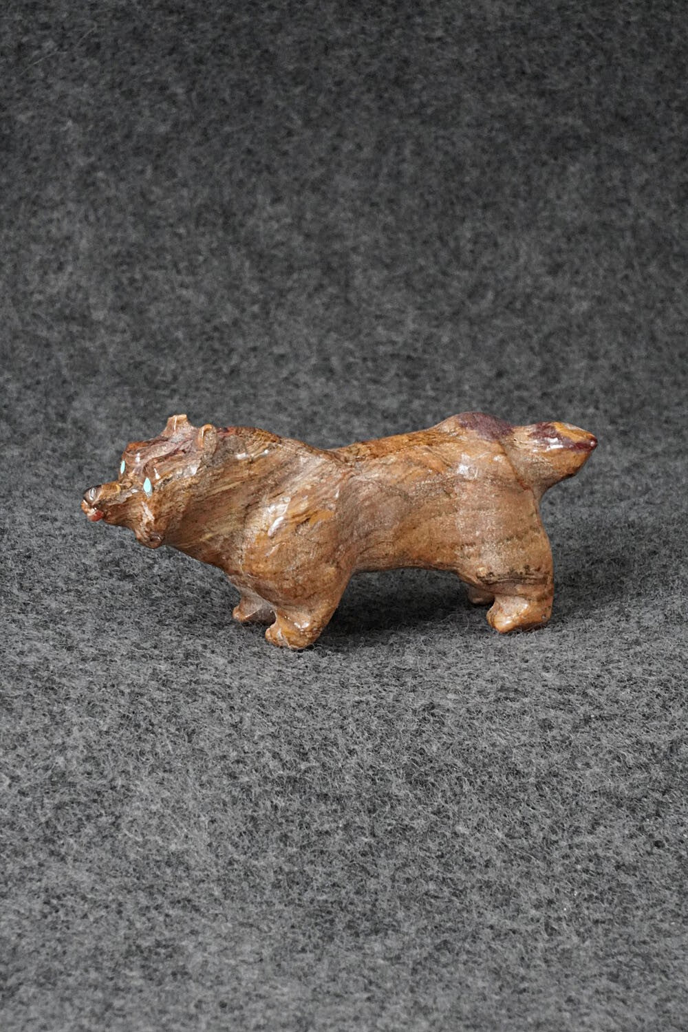 Bobcat Zuni Fetish Carving - Freddie Leekya