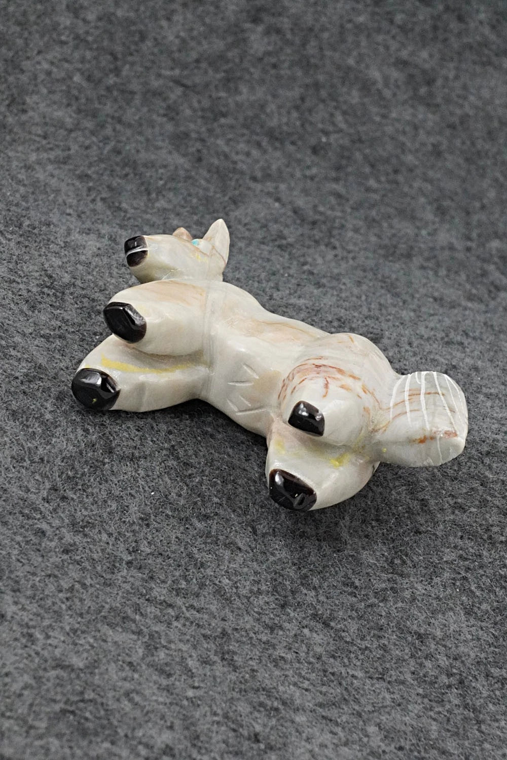 Horse Zuni Fetish Carving - Freddie Leekya