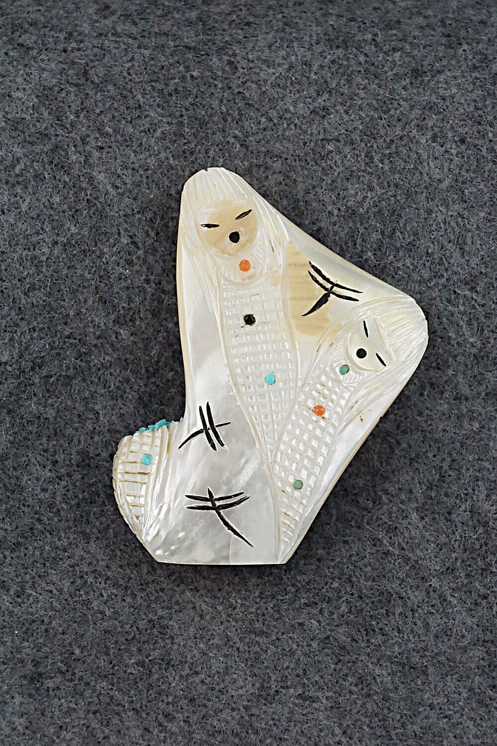 Corn Maiden Zuni Fetish Carving - Sandra Quandelacy