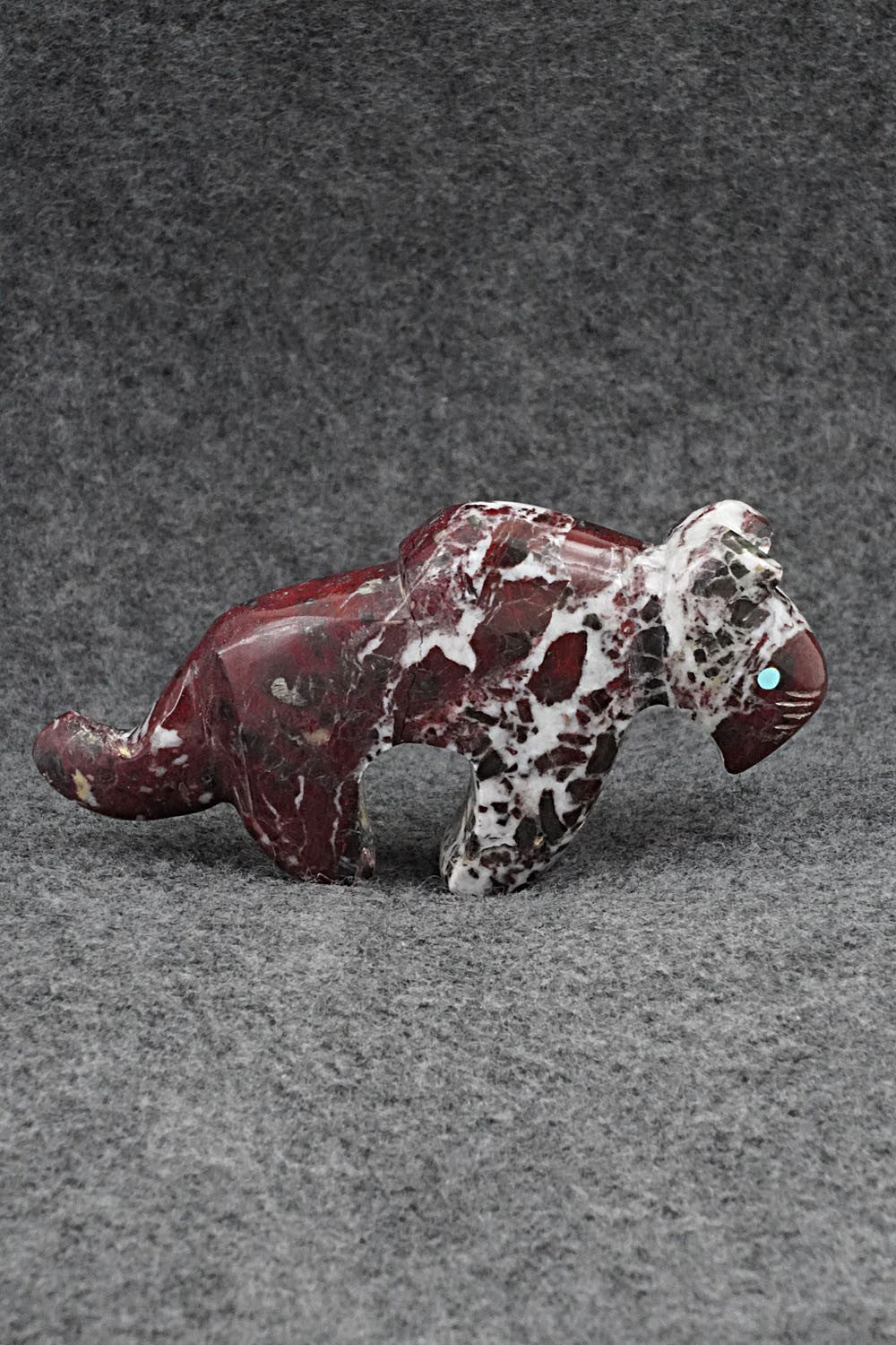 Mountain Lion Zuni Fetish Carving - Kenric Laiwakete
