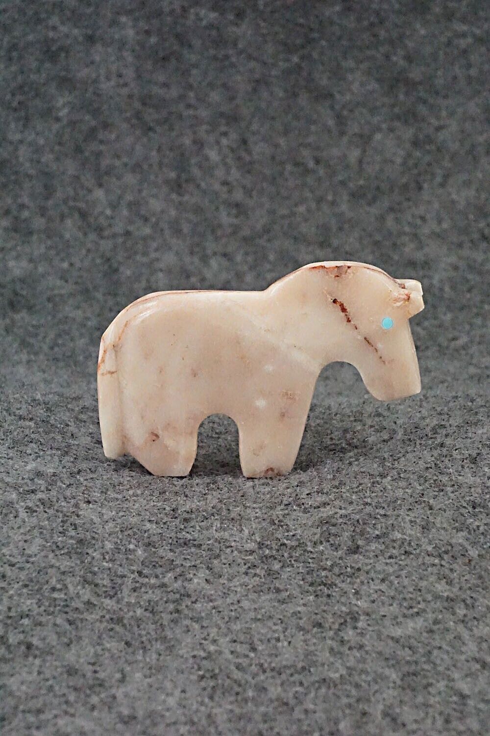 Horse Zuni Fetish Carving - Bernard Laiwakete