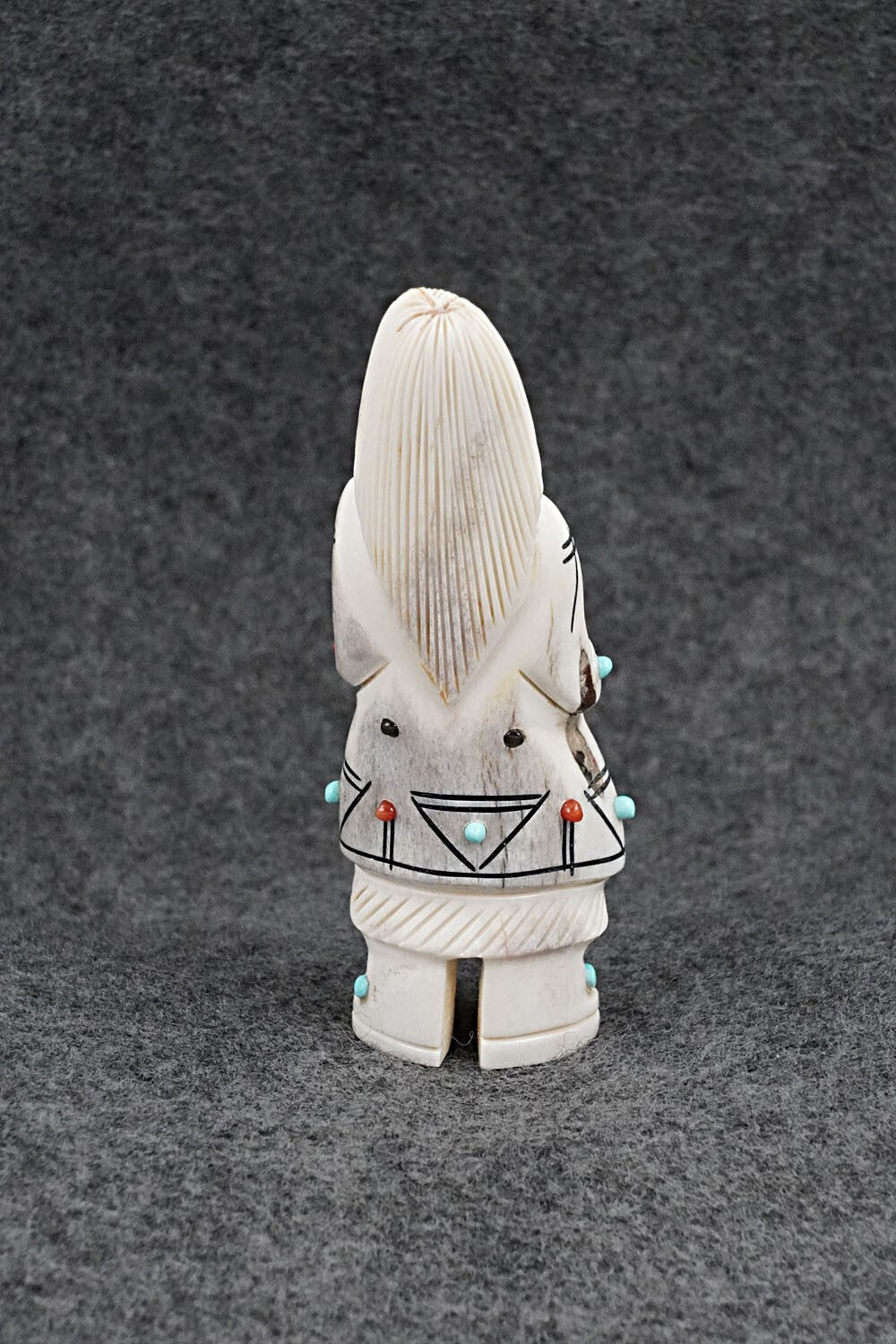 Ola Maiden Zuni Fetish Carving - Claudia Peina