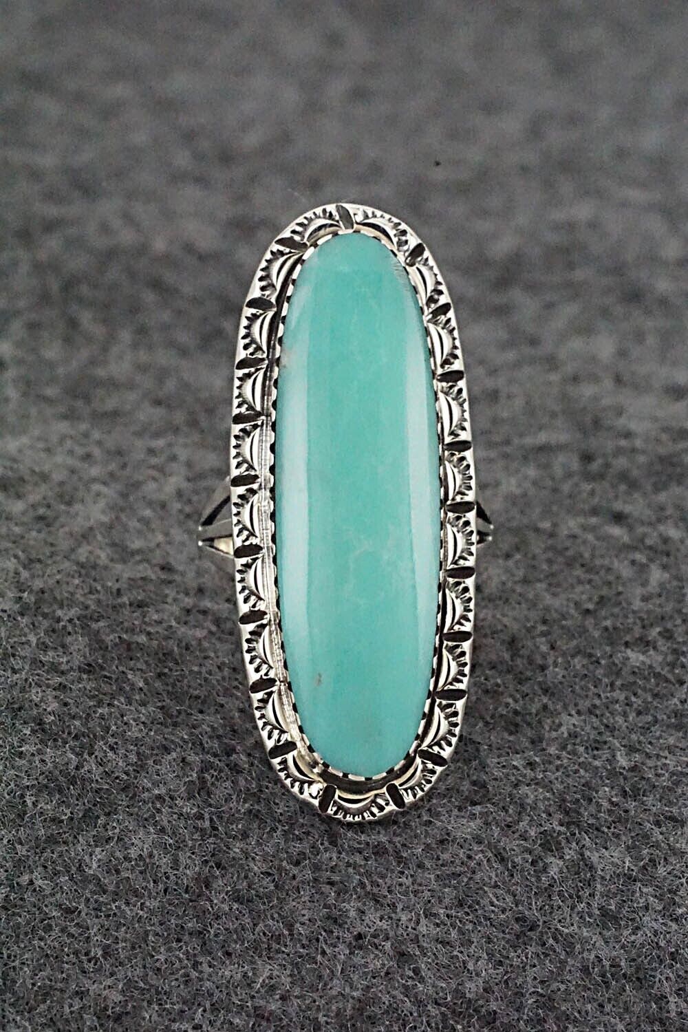 Turquoise & Sterling Silver Ring - Mike Smith - Size 5