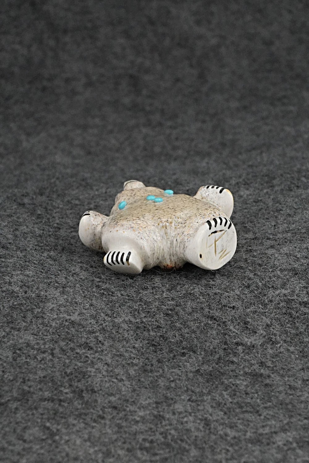 Dancing Bear Zuni Fetish Carving - Claudia Peina