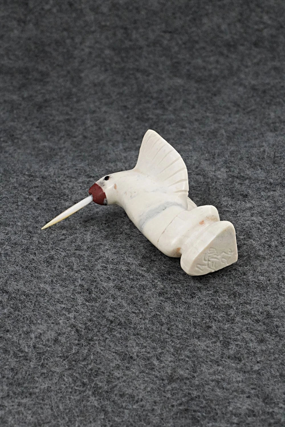 Hummingbird Zuni Fetish Carving - Justin Red Elk