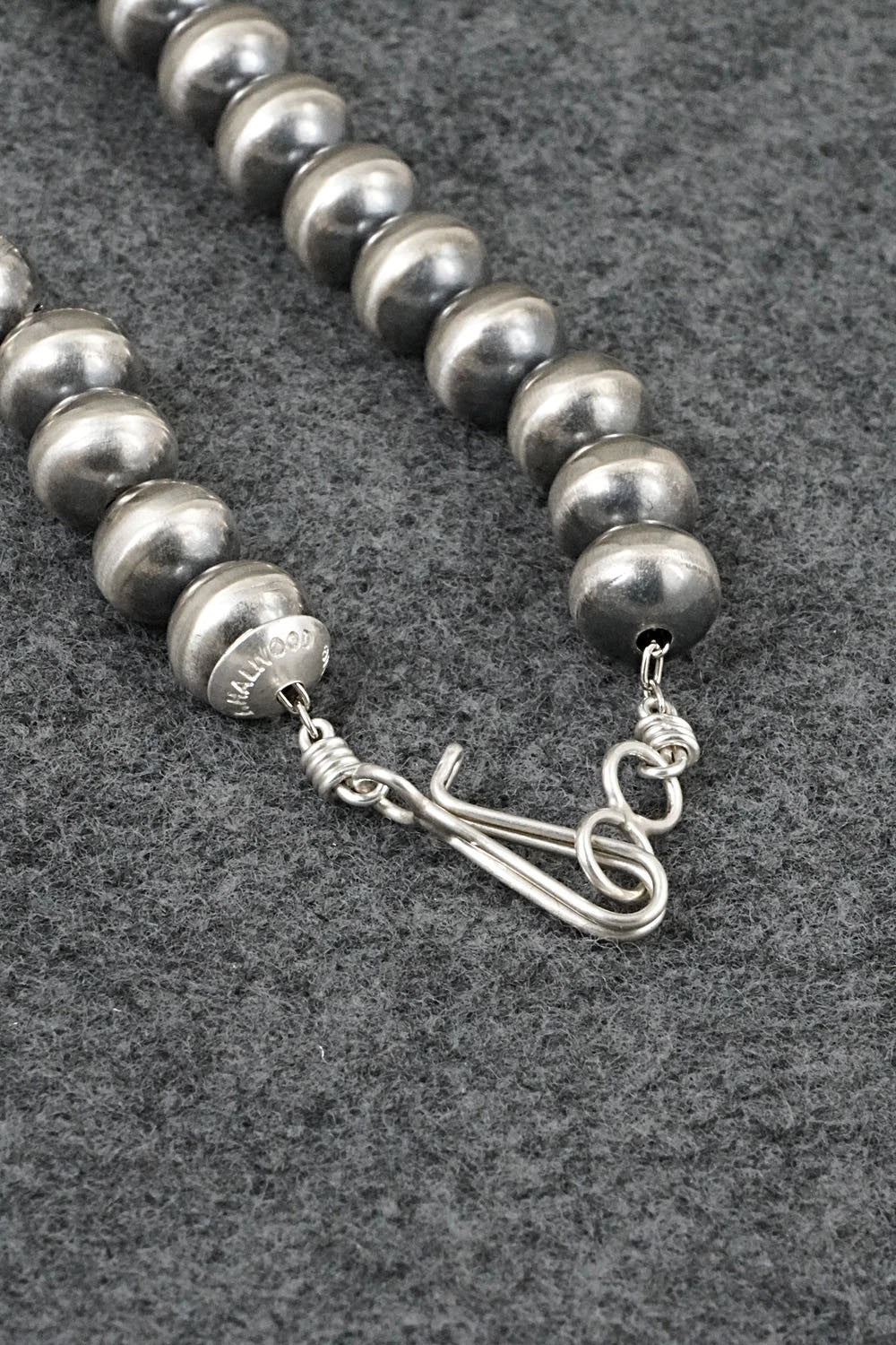 Sterling Silver Navajo Pearl Necklace 14" - Bryannen Halwood