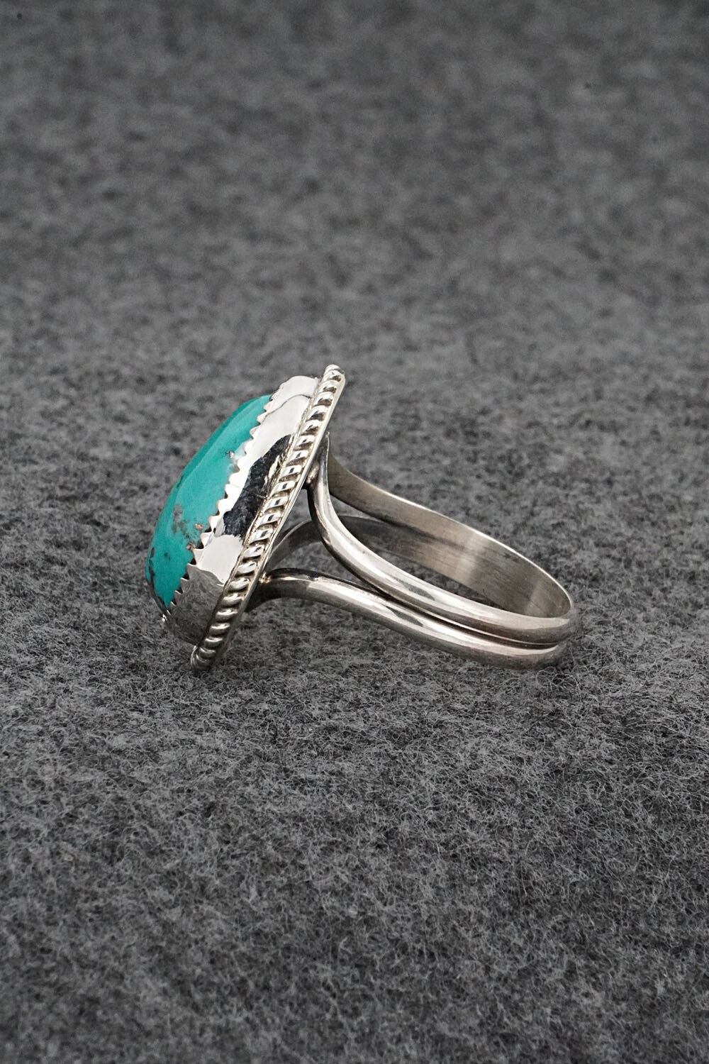 Turquoise & Sterling Silver Ring - Leslie Nez - Size 11