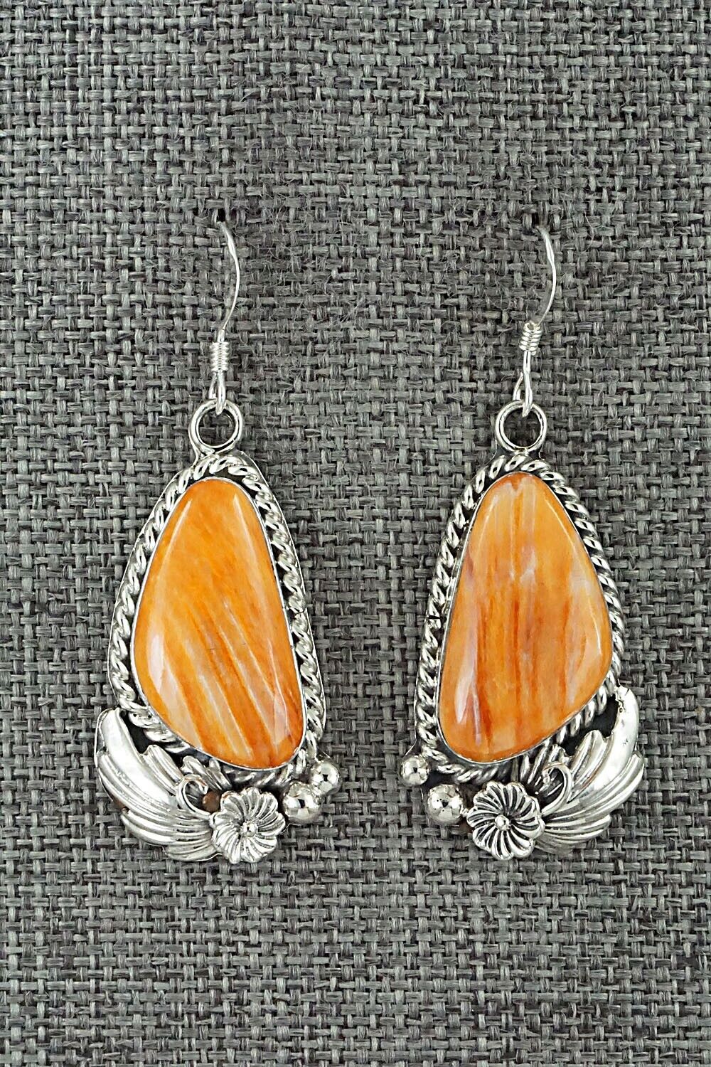 Spiny Oyster & Sterling Silver Earrings - Fannie Platero