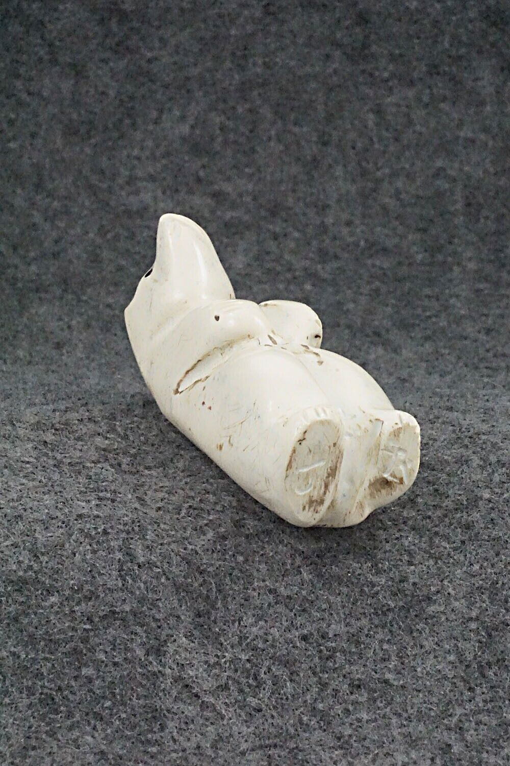 Bear Zuni Fetish Carving - Justin Red Elk