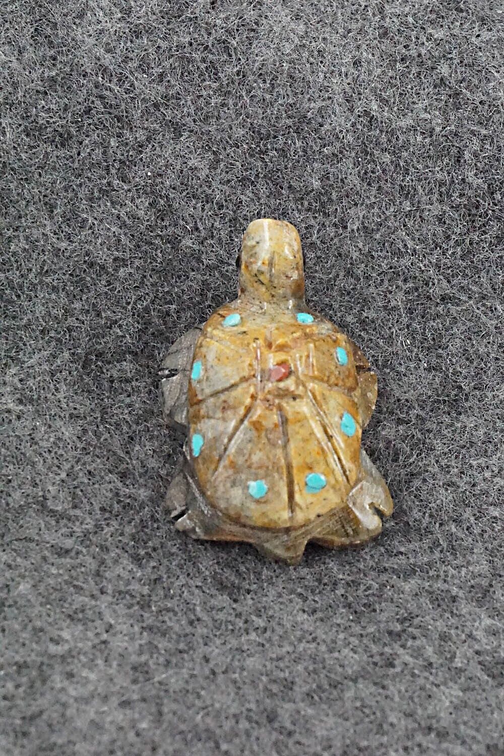 Turtle Zuni Fetish Carving - Carl Etsate