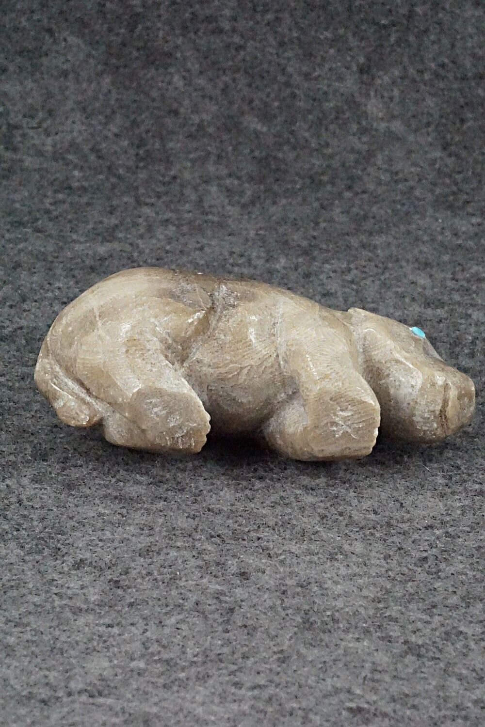 Hippopotamus Zuni Fetish - Derrick Kaamasee