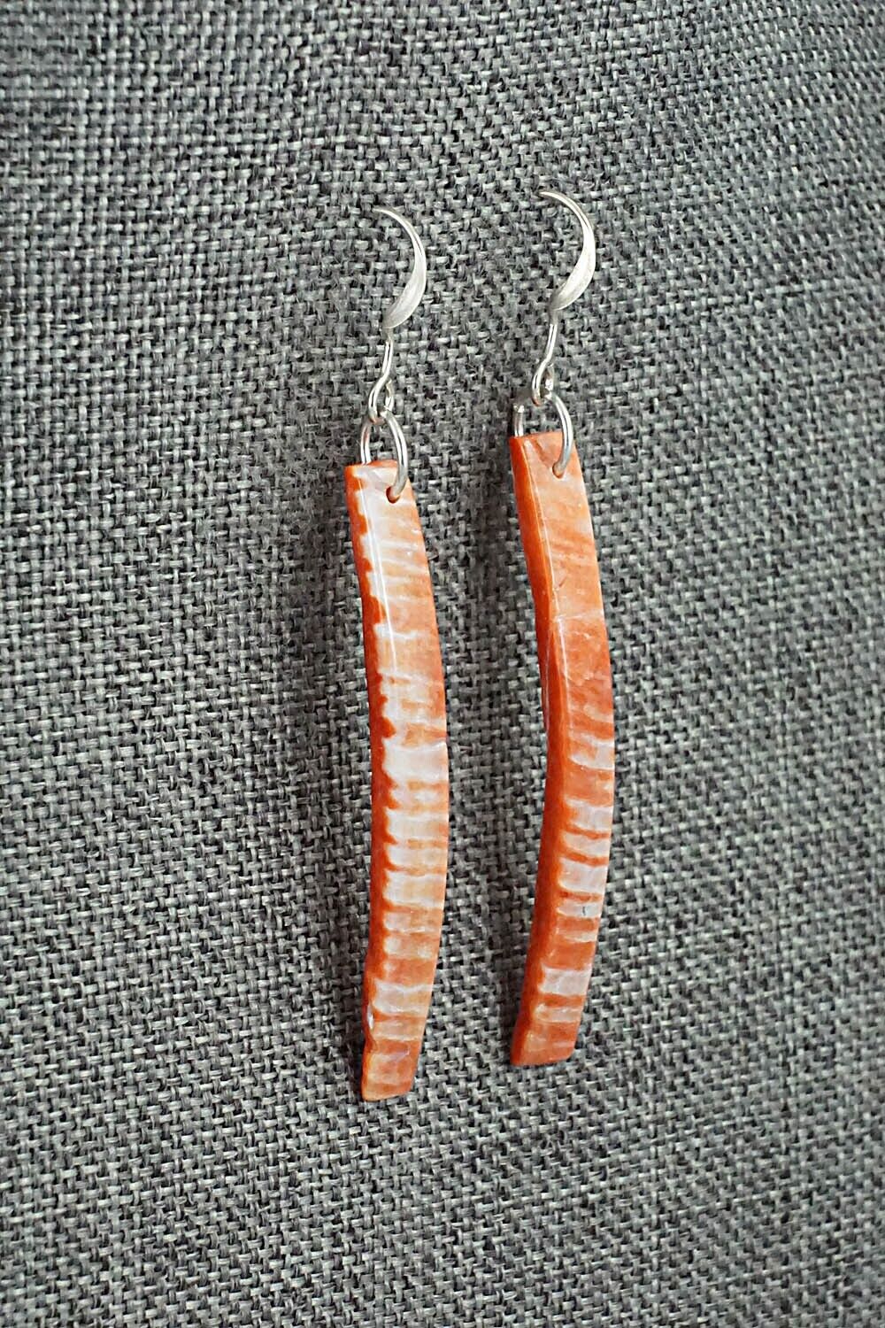 Spiny Oyster & Sterling Silver Earrings - Jesus Espino