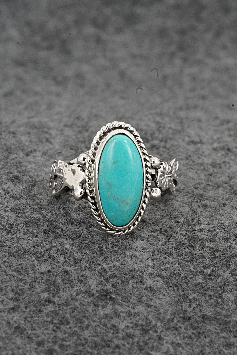 Turquoise & Sterling Silver Ring - Annette Chiquito - Size 7