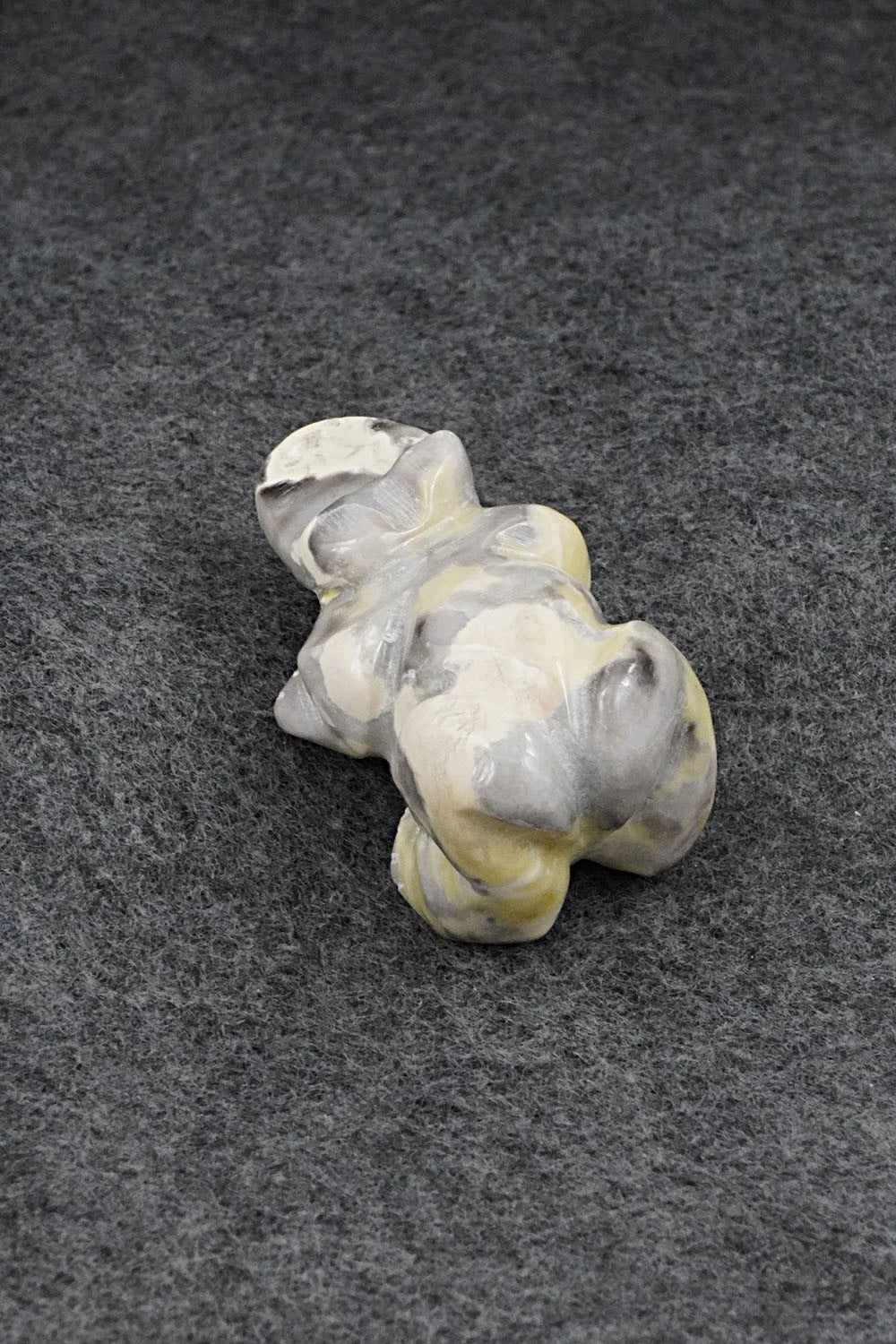 Frog Zuni Fetish Carving - Arran Quam