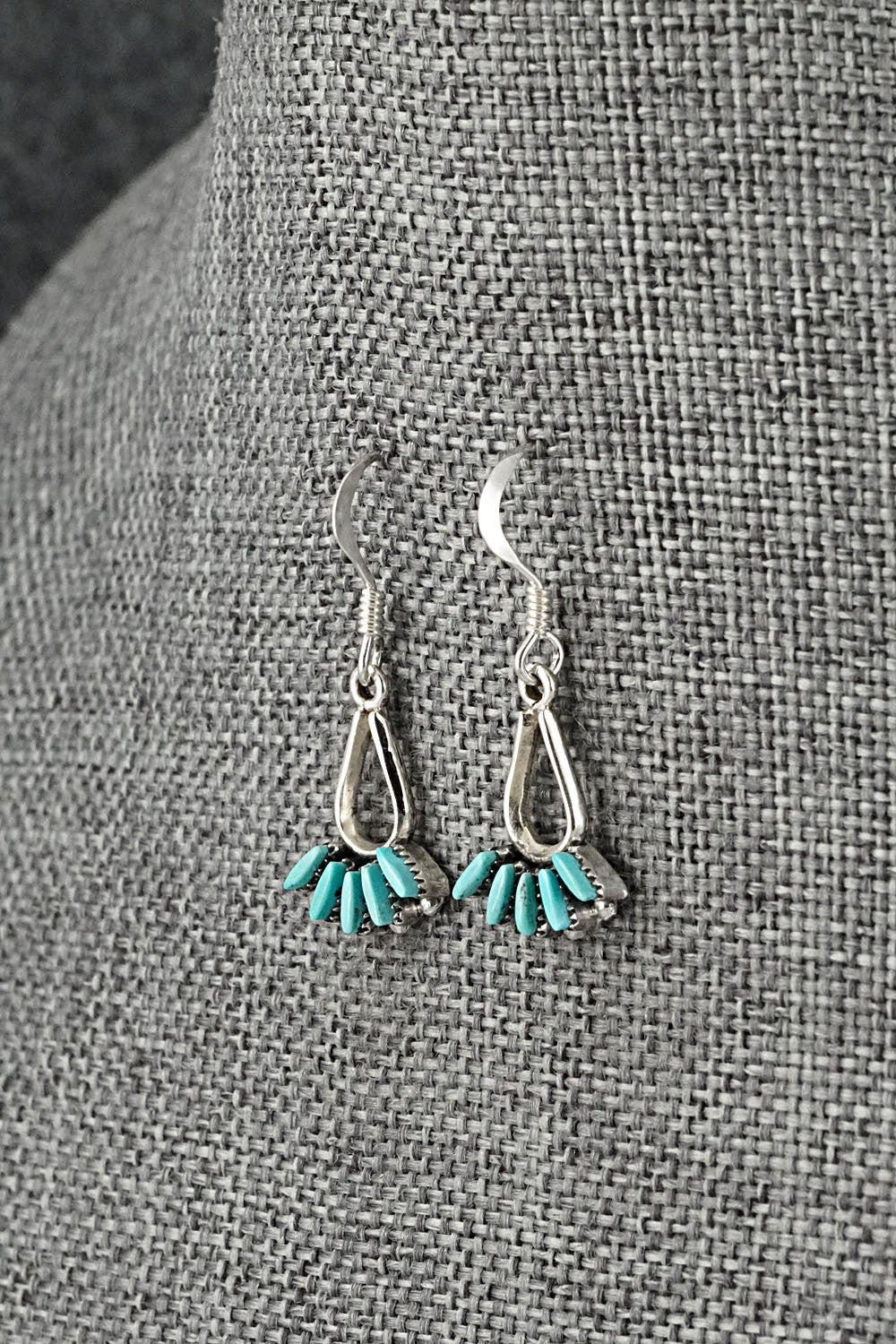 Turquoise & Sterling Silver Necklace and Earrings Set - Mildred Ukestine