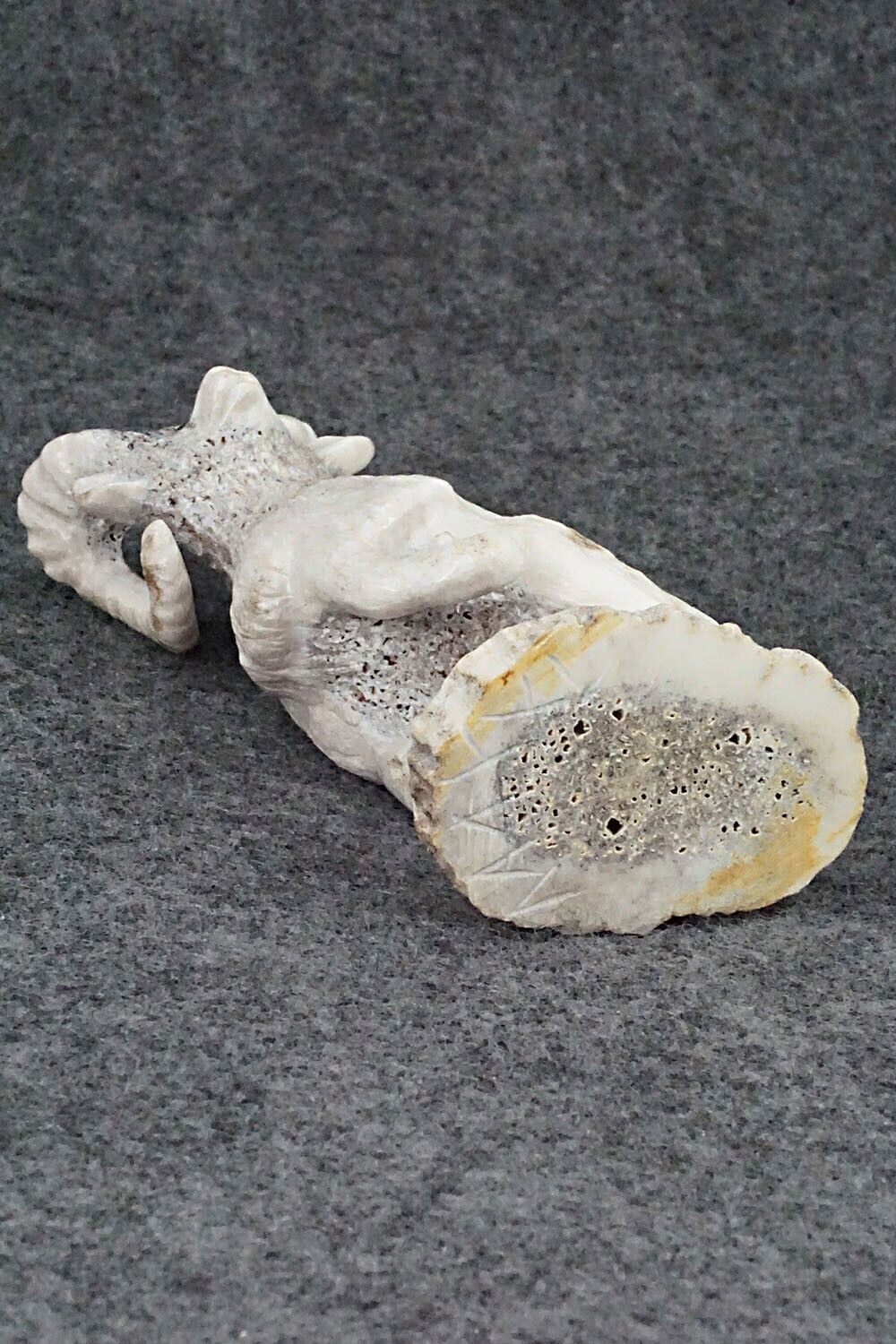 Ram Zuni Fetish Carving - Maxx Laate