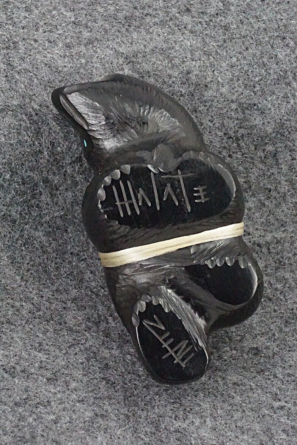 Bear Zuni Fetish Carving - Herbert Halate