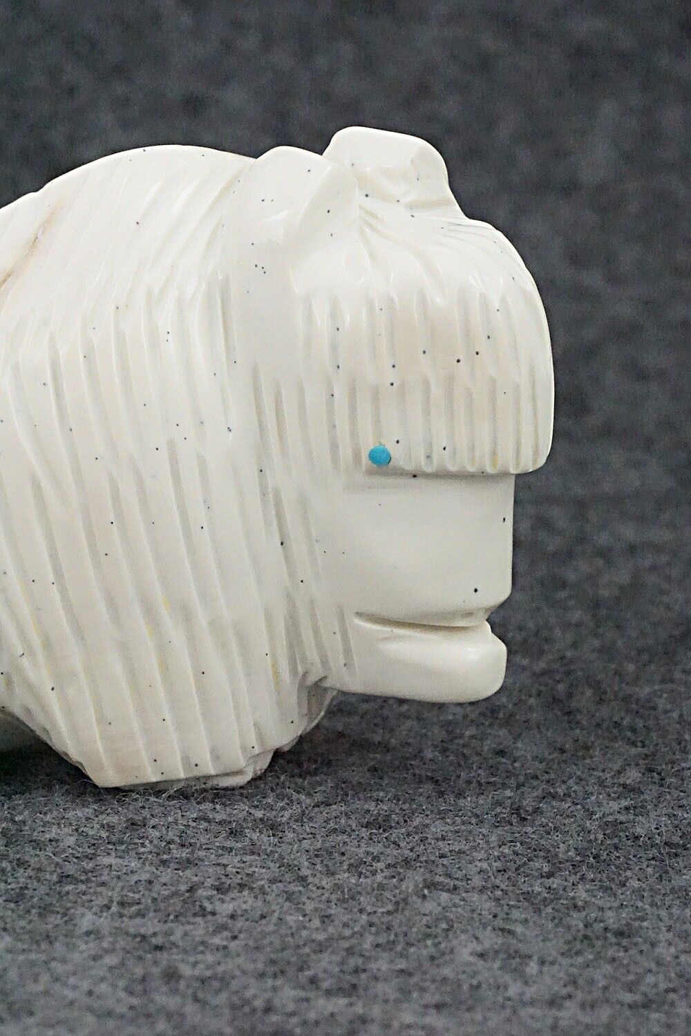 Buffalo Zuni Fetish Carving - Gilbert Lonjose