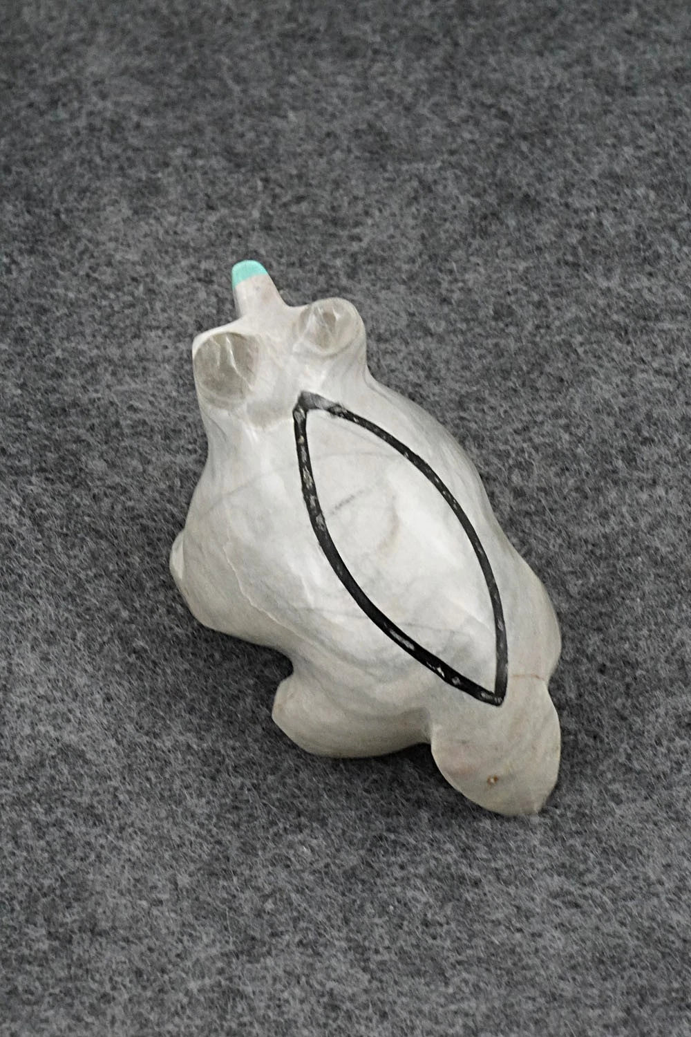 Raccoon Zuni Fetish Carving - Enrike Leekya