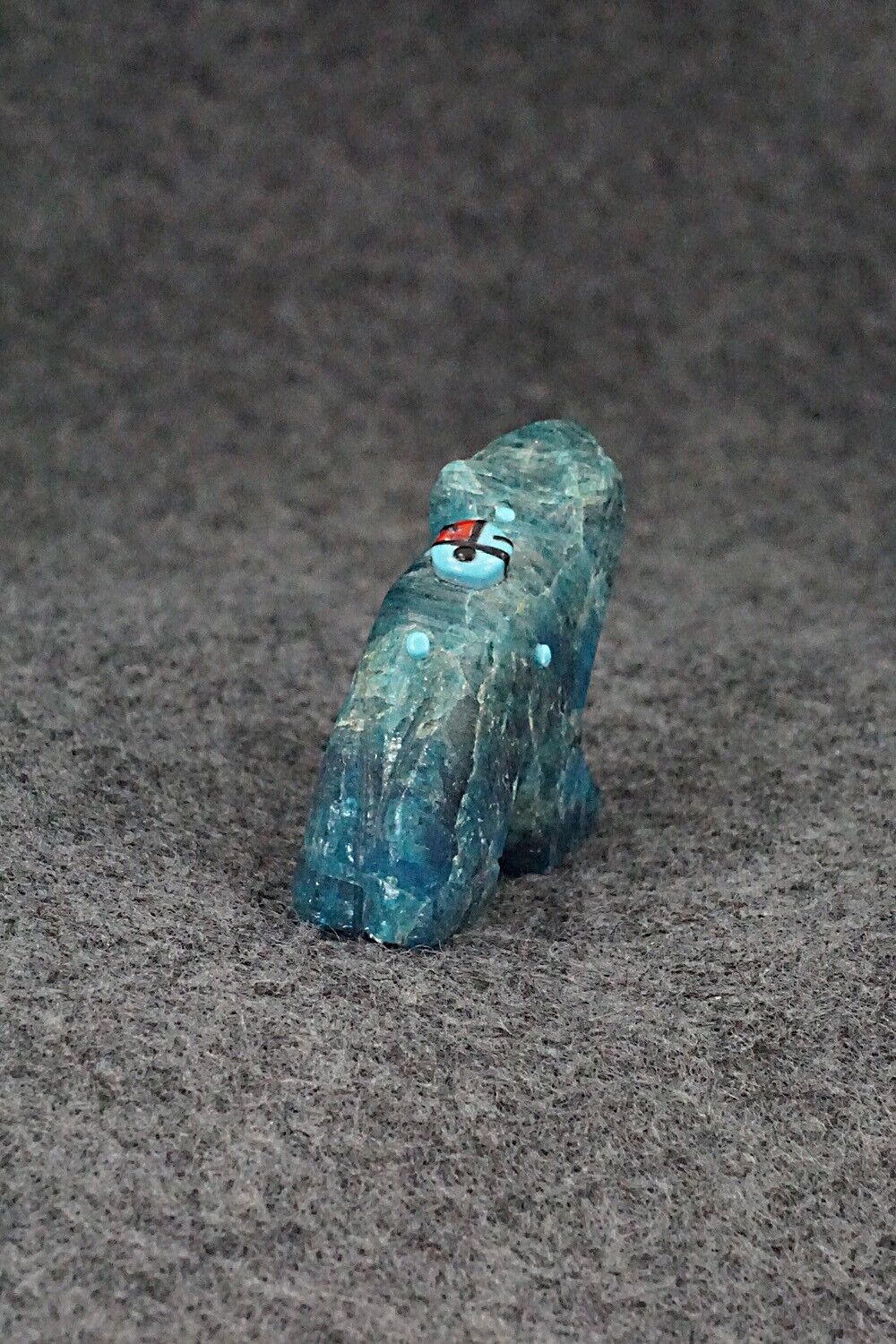 Bear Zuni Fetish Carving - Danette Laate