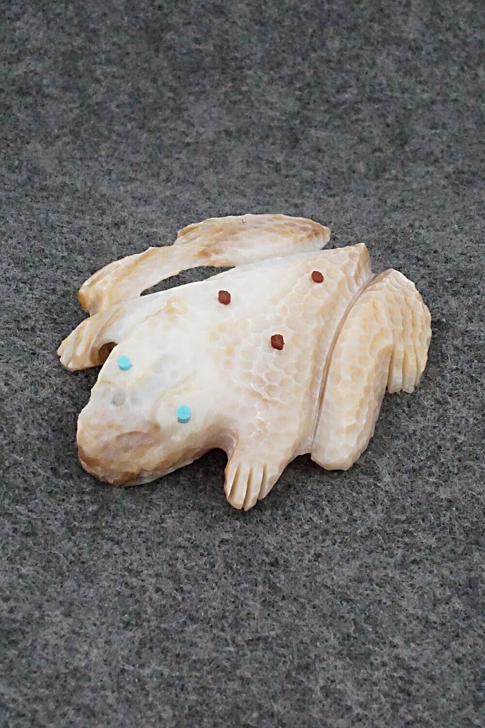 Frog Zuni Fetish Carving - Tyrone Poncho