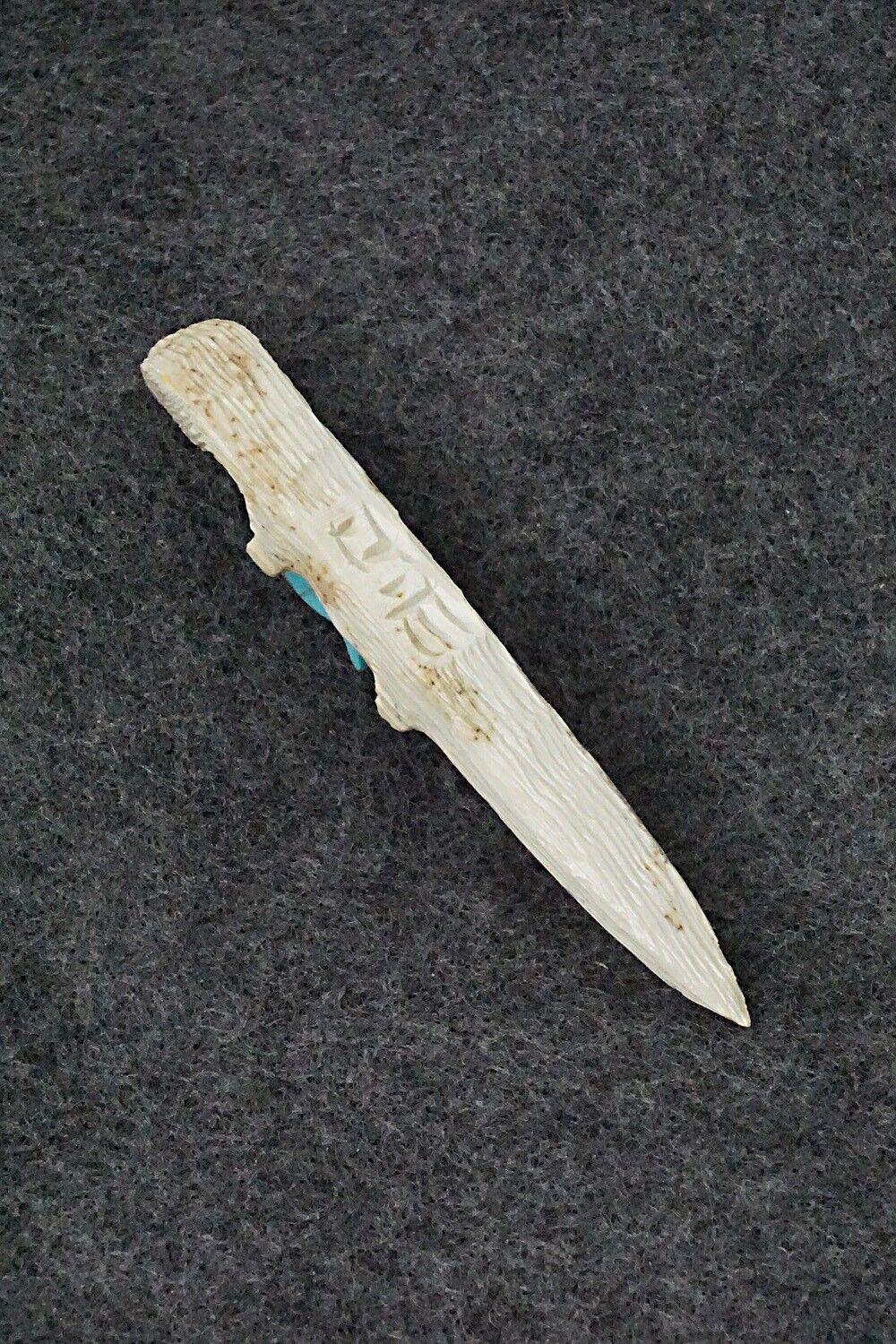 Otter with Fish Zuni Fetish Carving - Jesus Espino