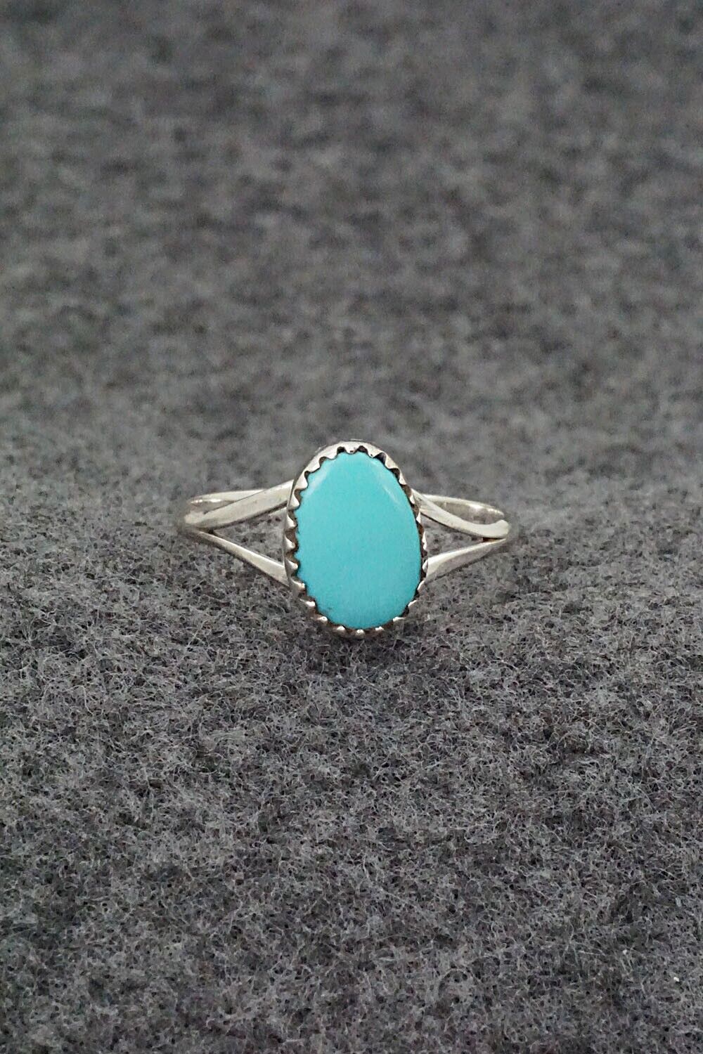 Turquoise & Sterling Silver Ring - Theresa Smith - Size 8