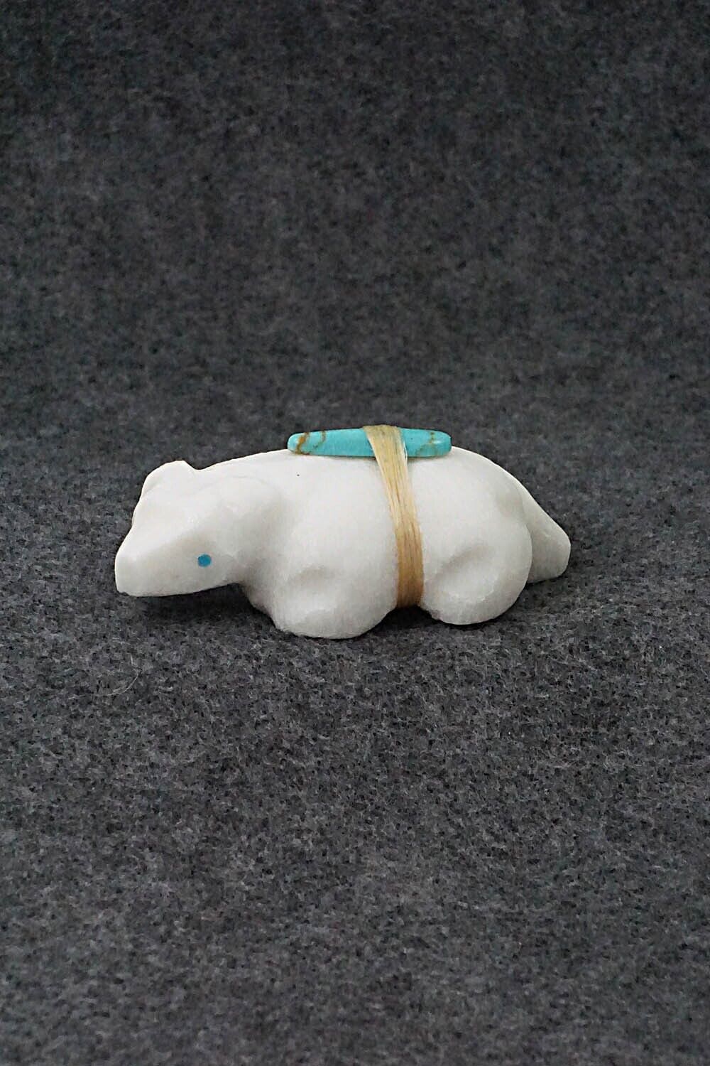 Bear Zuni Fetish Carving - Herbert Halate