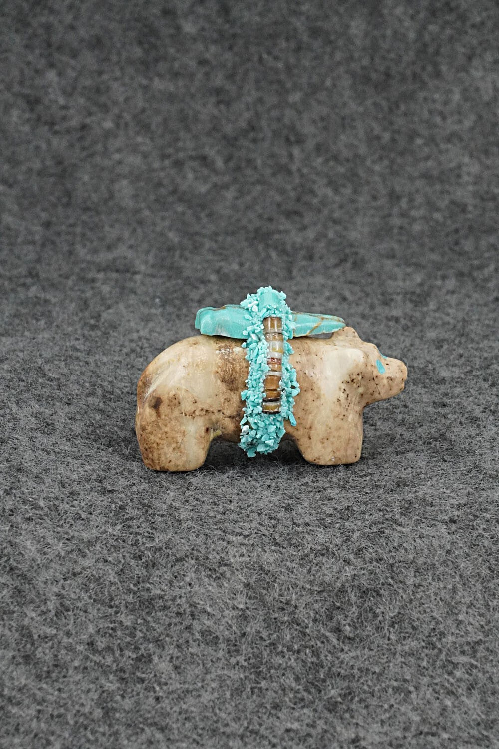 Bear Zuni Fetish Carving - Marvelita Phillips
