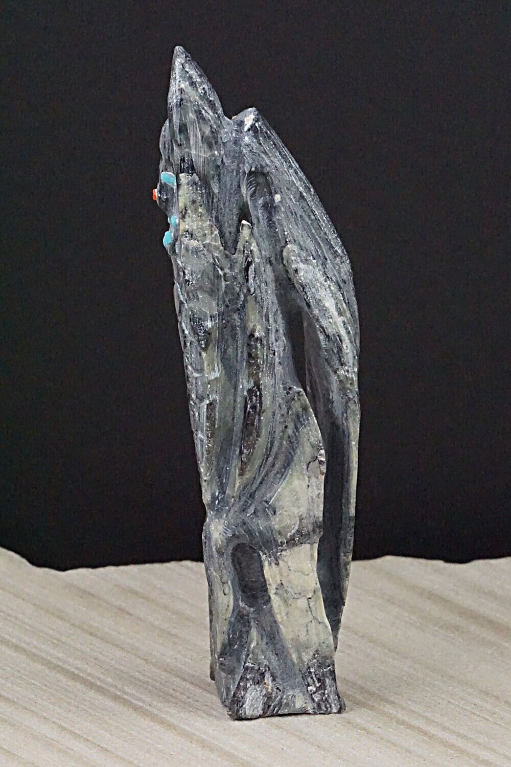 Corn Maiden Zuni Fetish Carving - Derrick Kaamasee