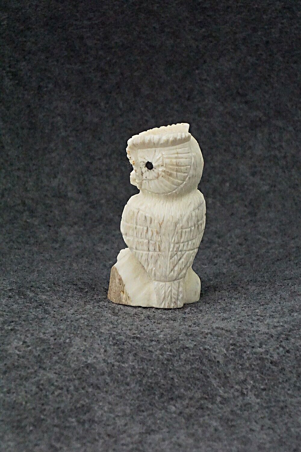 Owl Zuni Fetish Carving - Chris Peina