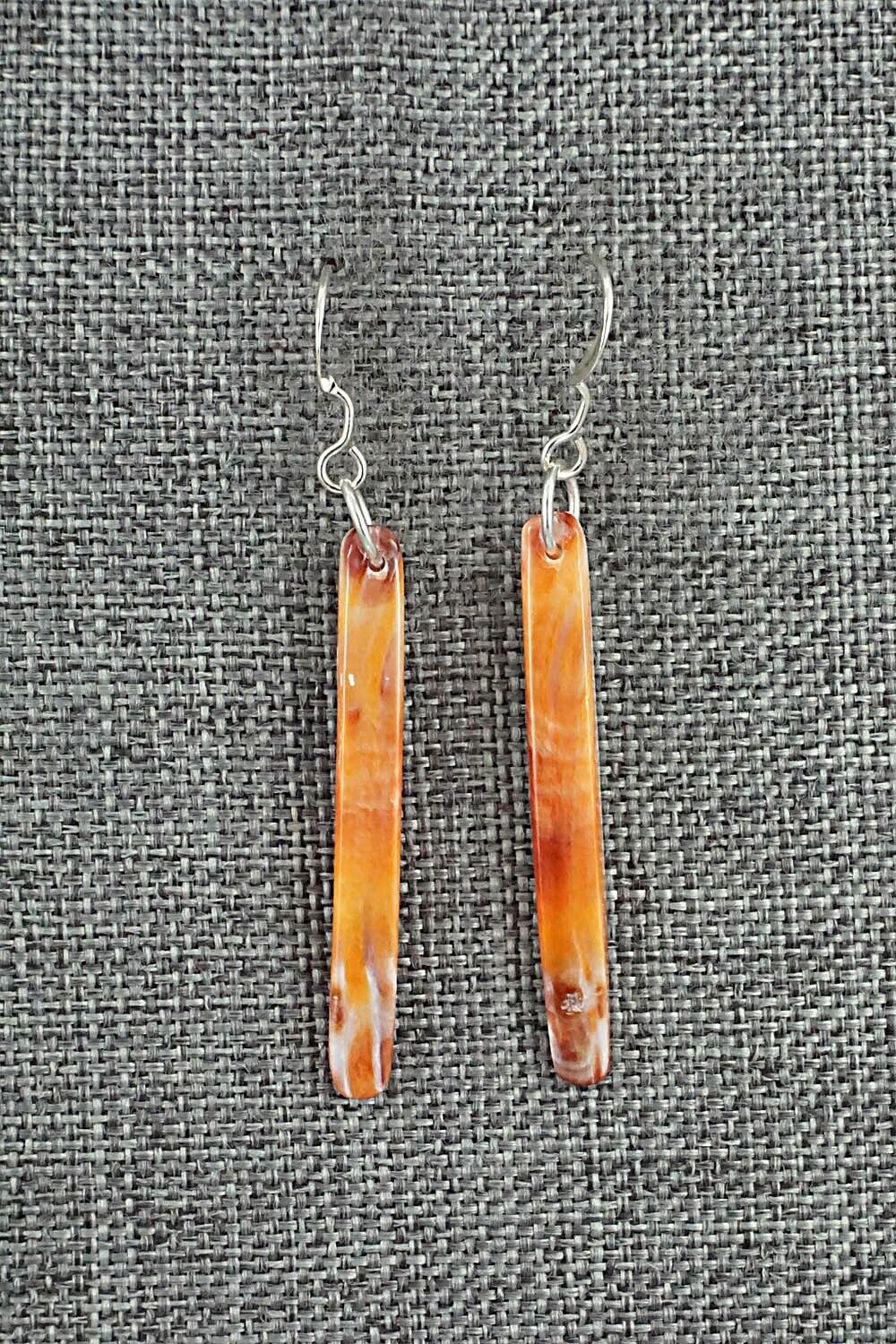 Spiny Oyster & Sterling Silver Earrings - Jesus Espino