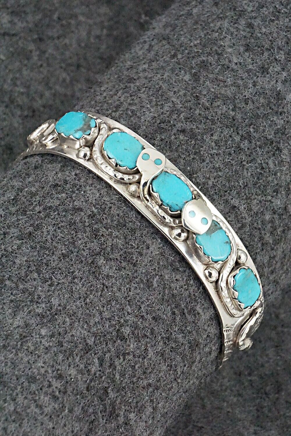 Turquoise & Sterling Silver Bracelet - Joy Calavaza
