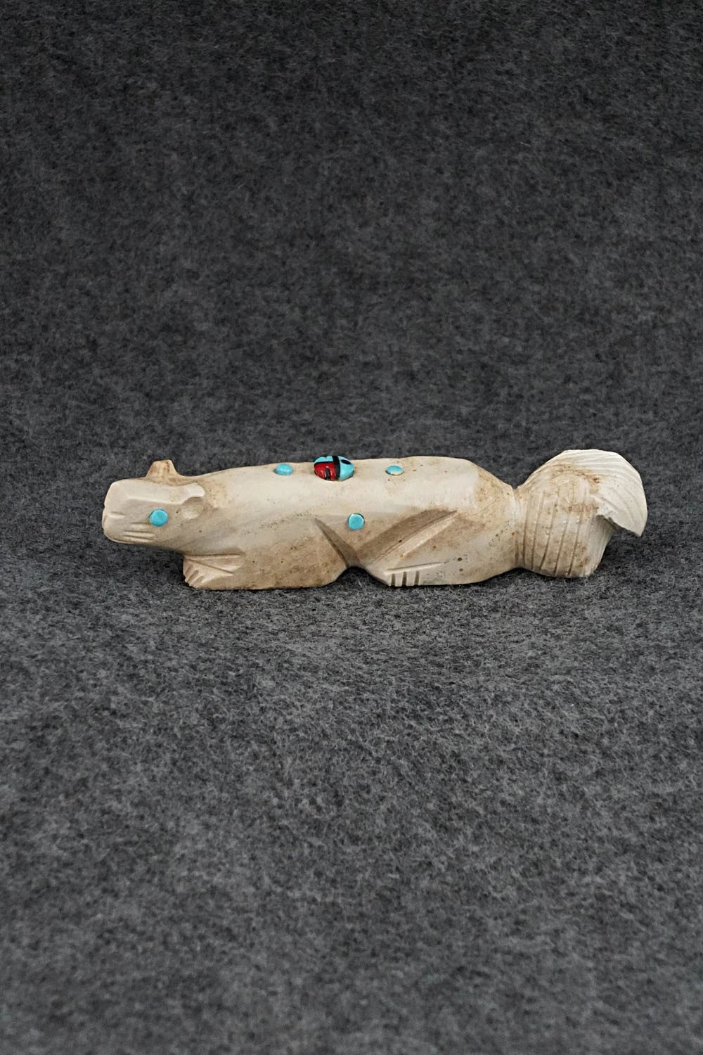 Squirrel Zuni Fetish Carving - Danette Laate