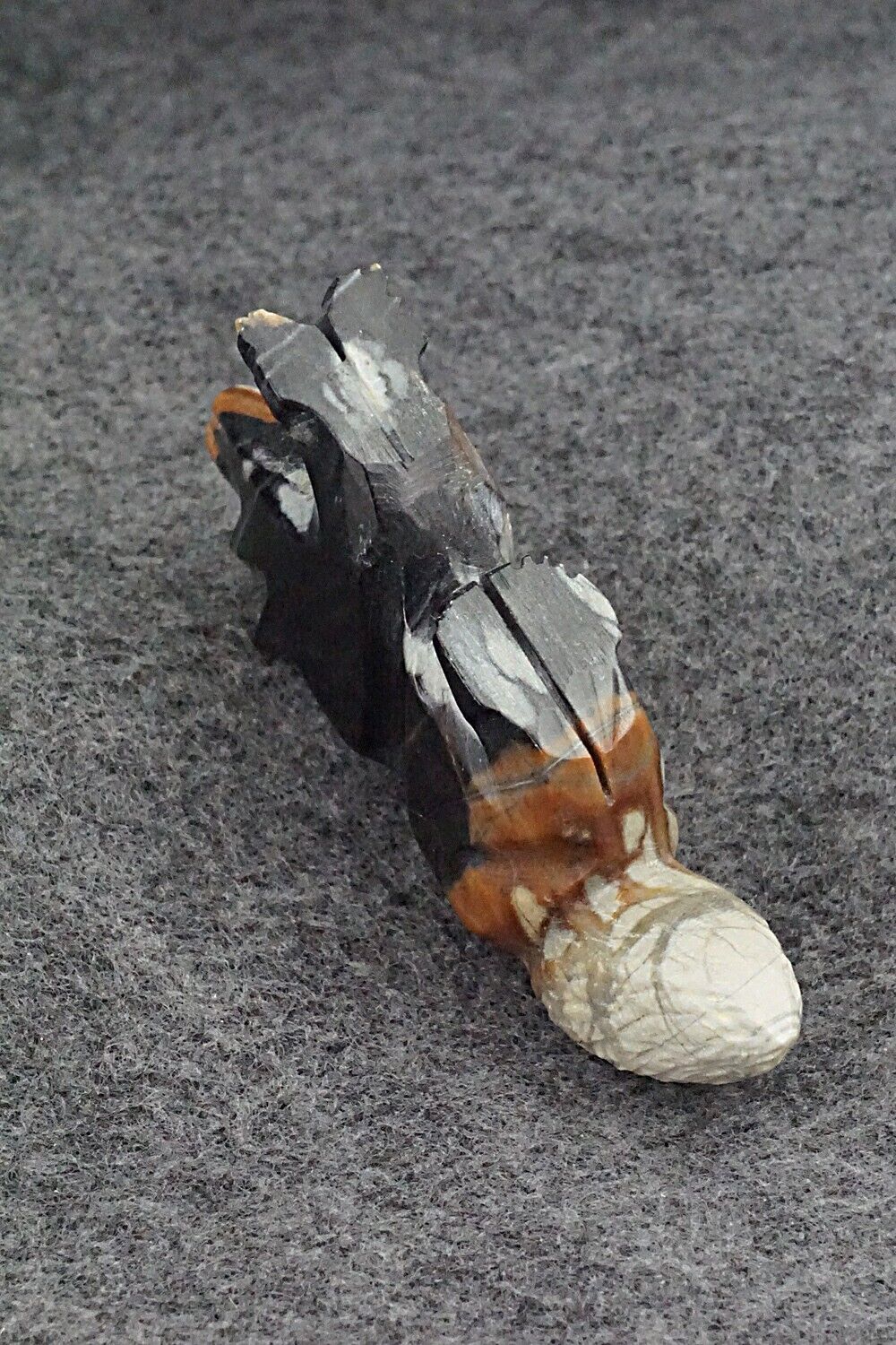 Wolf Zuni Fetish Carving - Tony Mackel
