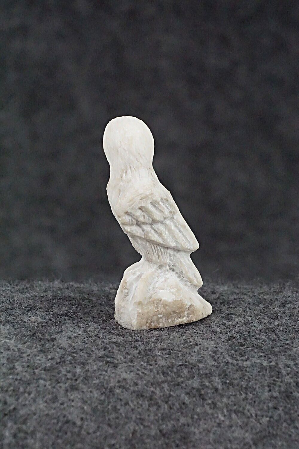 Eagle Zuni Fetish Carving - Lewis Malie