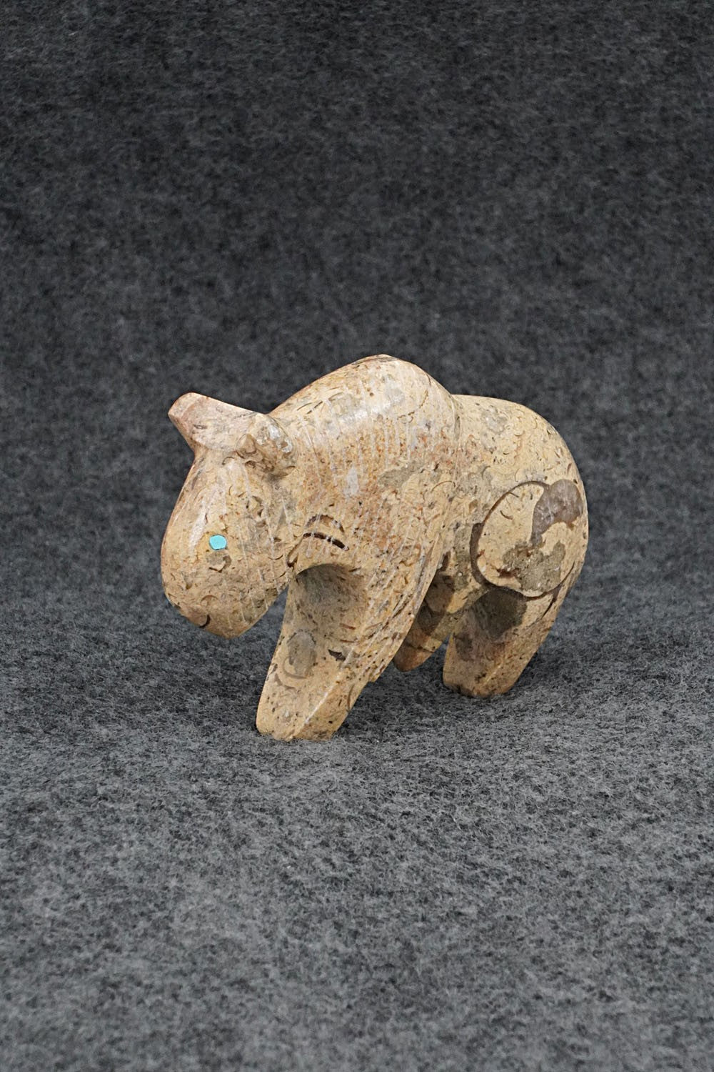 Buffalo Zuni Fetish Carving - Kenric Laiwakete