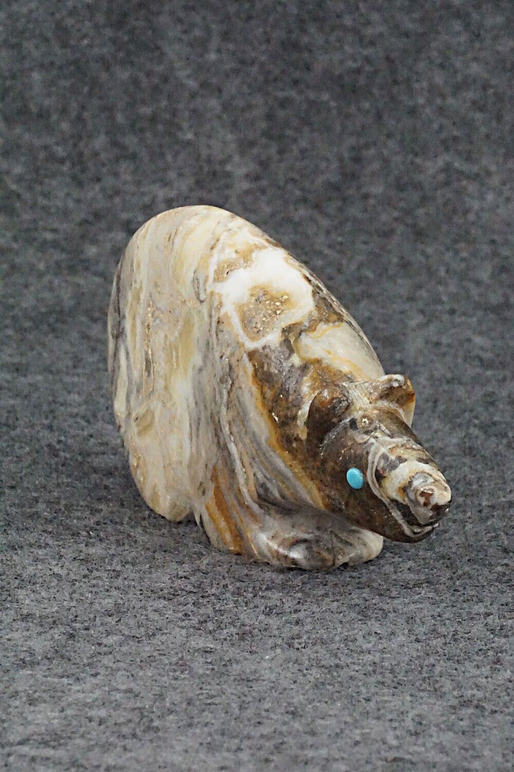 Bear Zuni Fetish Carving - Ronnie Lunasee