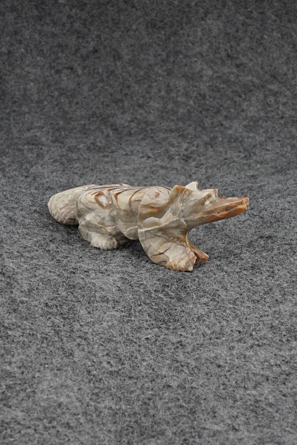 Wolf Zuni Fetish Carving - Tony Mackel