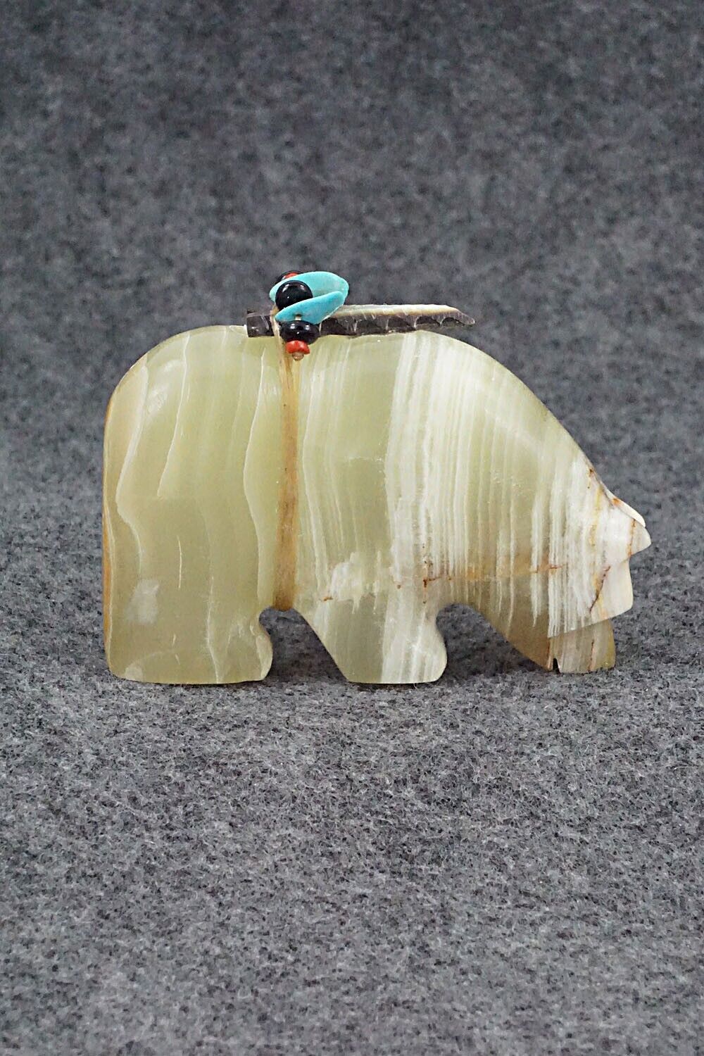 Bear Zuni Fetish Carving - Douglas Martza