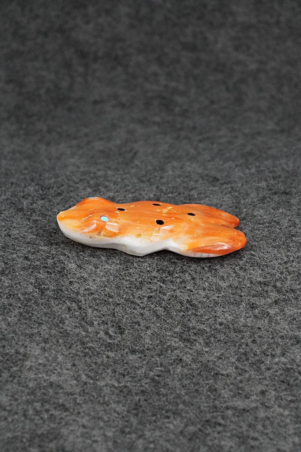 Frog Zuni Fetish Carving - Daphne Quam