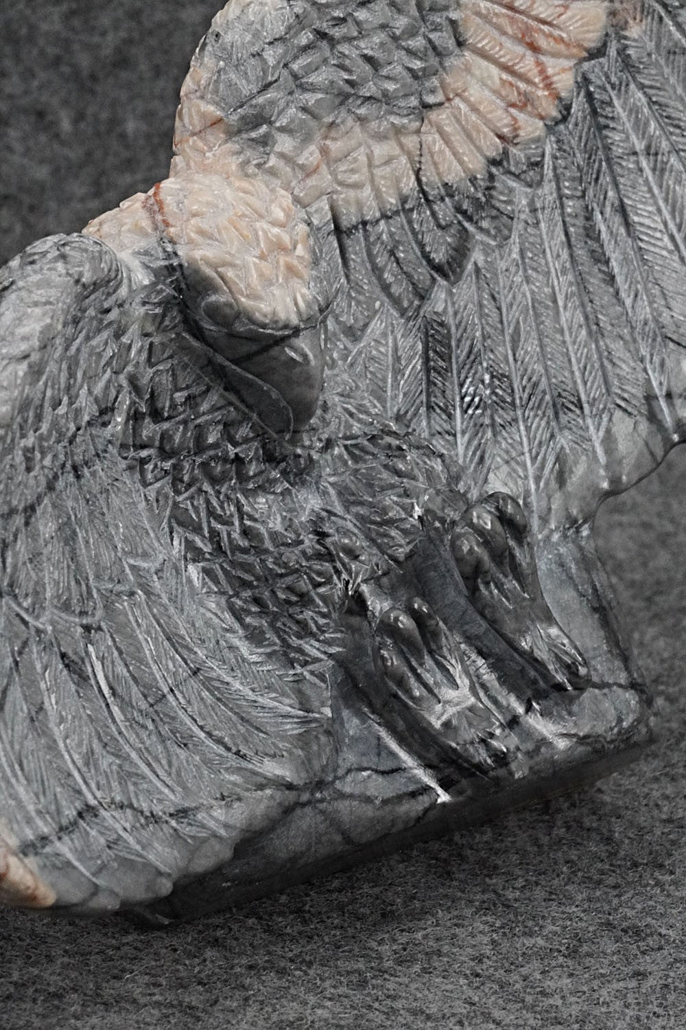 Eagle Zuni Fetish Carving - Terrance Panteah